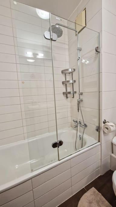 Apartament Boho Stylish Ap - Private Garage *