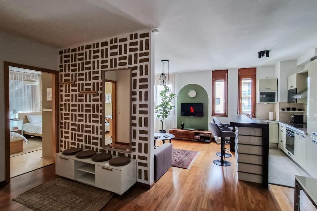 Boho Stylish Ap - Private Garage Apartament Budapeszt